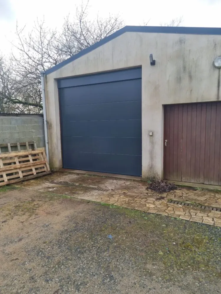 Loire Automatismes Services - Porte de garage (6)